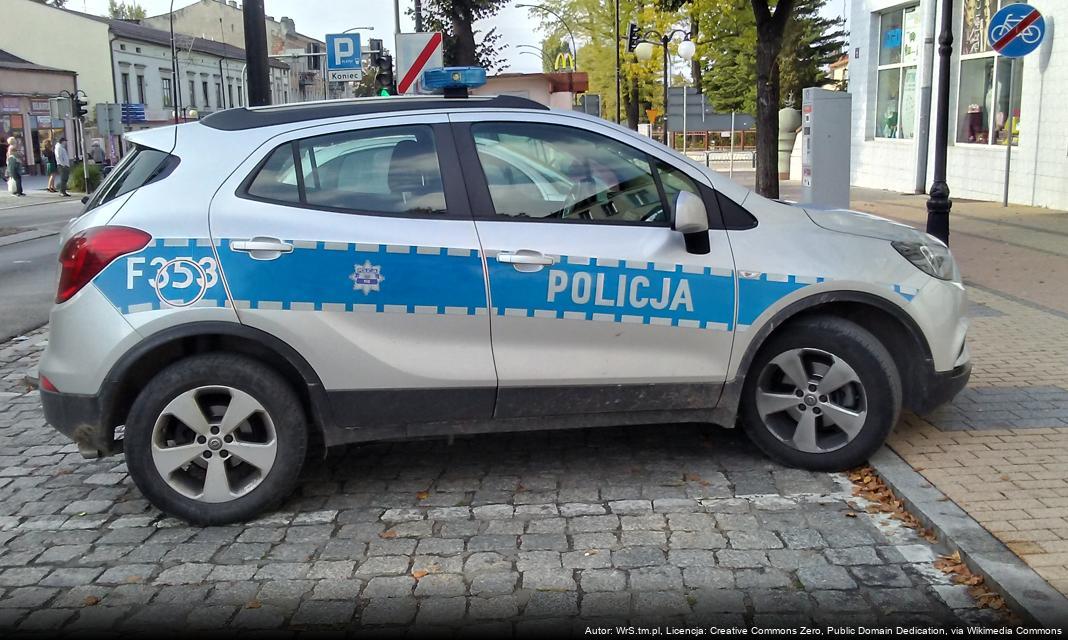 Uczniowie Szkoły Podstawowej nr 4 odkrywają tajniki pracy policji w Obornikach