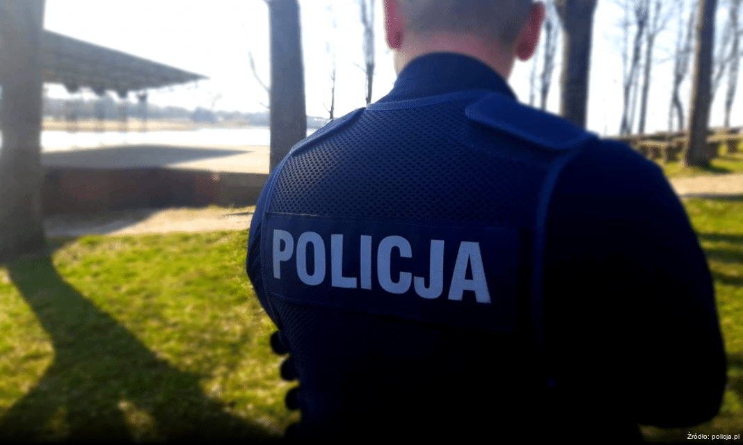 Nowa szansa dla byłych funkcjonariuszy policji: służba kontraktowa